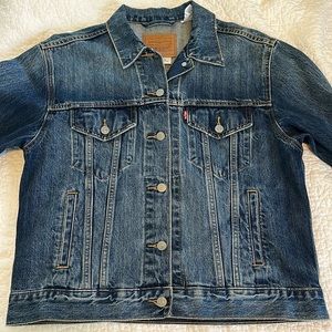 Levi’s Ex Boyfriend Trucker